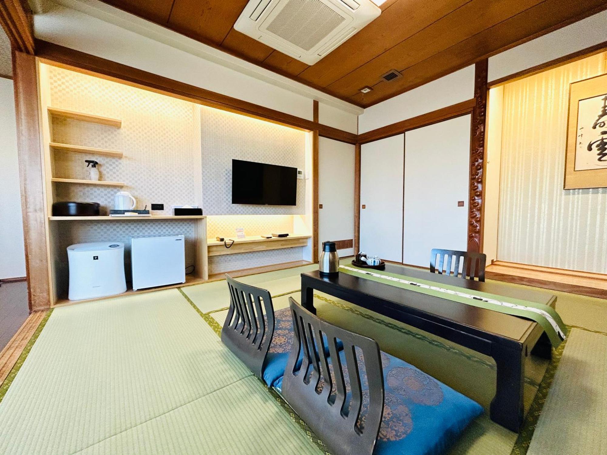 Hotel Takasago Kōchi Δωμάτιο φωτογραφία