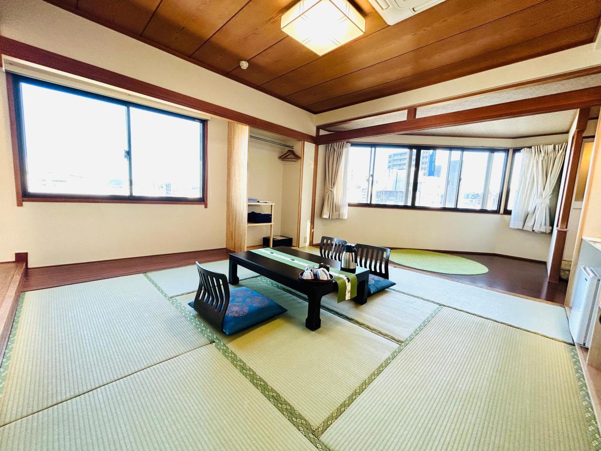 Hotel Takasago Kōchi Δωμάτιο φωτογραφία