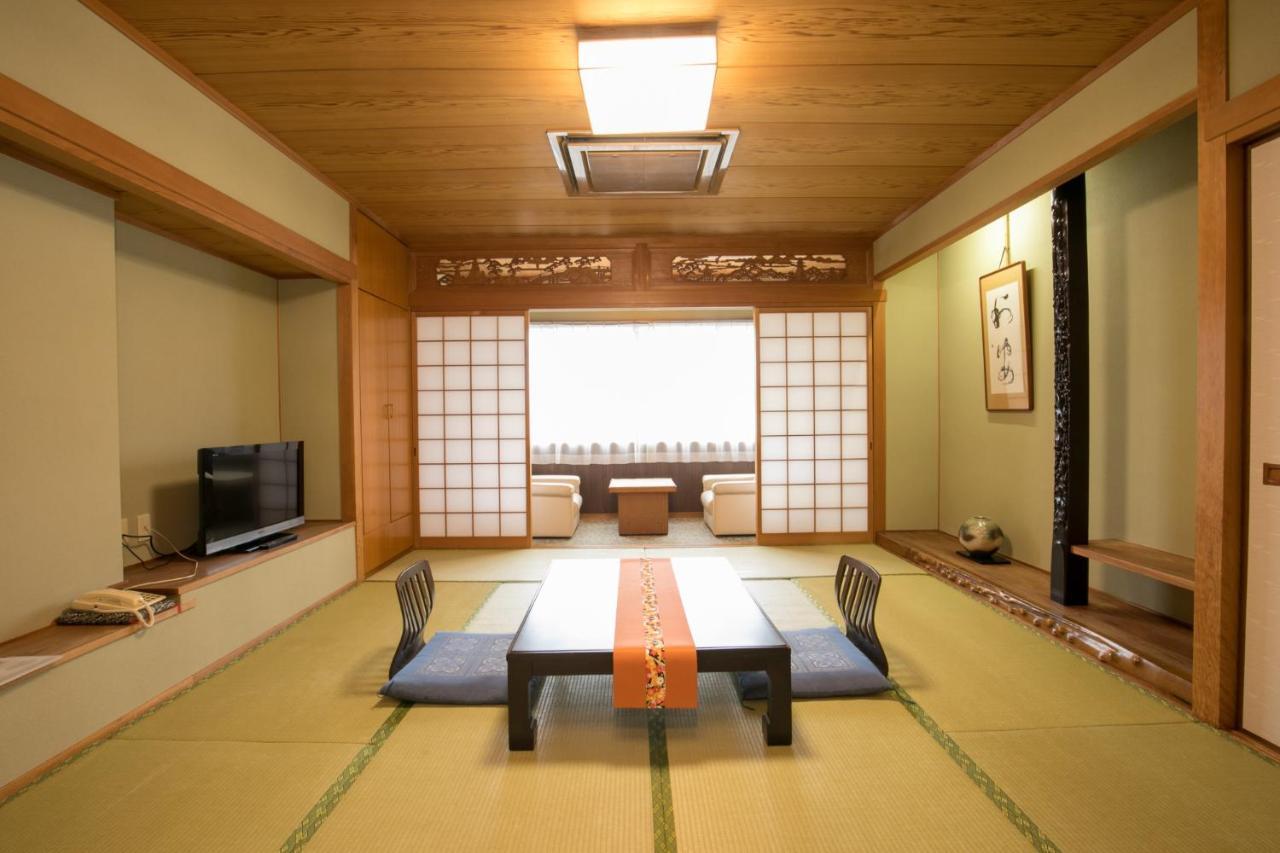 Hotel Takasago Kōchi Δωμάτιο φωτογραφία